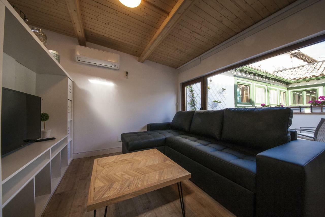 Atico Patio De La Plata Apartment โตเลโด ภายนอก รูปภาพ